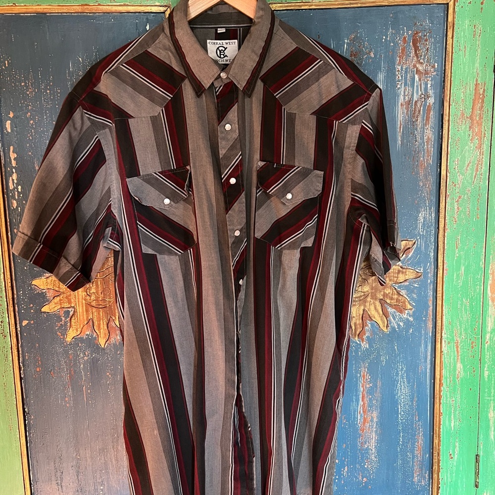 Vintage Ranch Wear Western/Cowboy Men’s SS Shirt w/ pearl snap buttons, Size XL